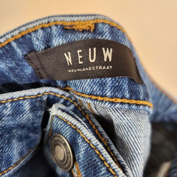 Neuw Mens Full Button Fly Whiskered Faded Lou Slim Weekend 5 Pocket Jeans 32x32 - Picture 9 of 9